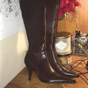 Brown genuine leather boots